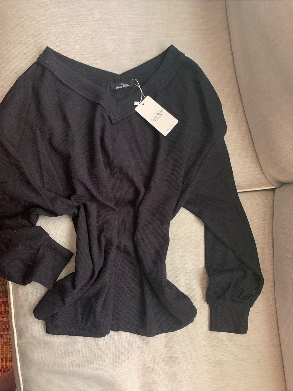 Trendy Queen Black Ribbed V-Neck Top
